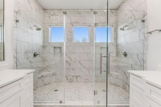 806 Fisher Street A, Houston, TX 77018