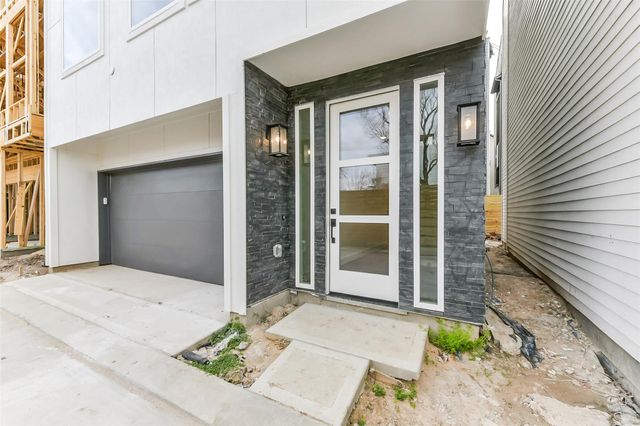 806 Fisher Street A, Houston, TX 77018