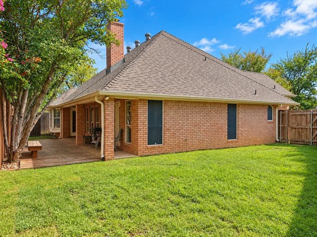 2705 Mimosa Court, Bedford, TX 76021
