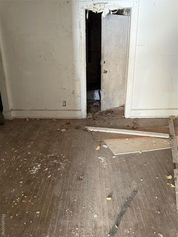 16566 Stoepel Street, Detroit, MI 48221