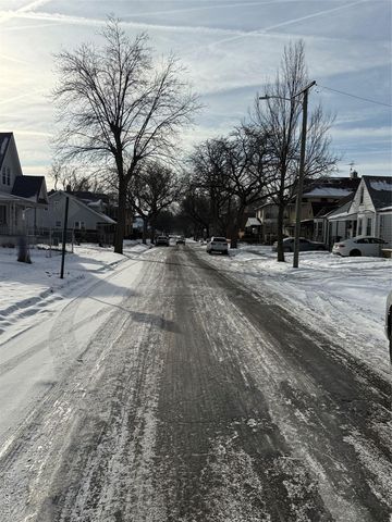 16566 Stoepel Street, Detroit, MI 48221