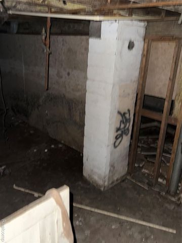 16566 Stoepel Street, Detroit, MI 48221