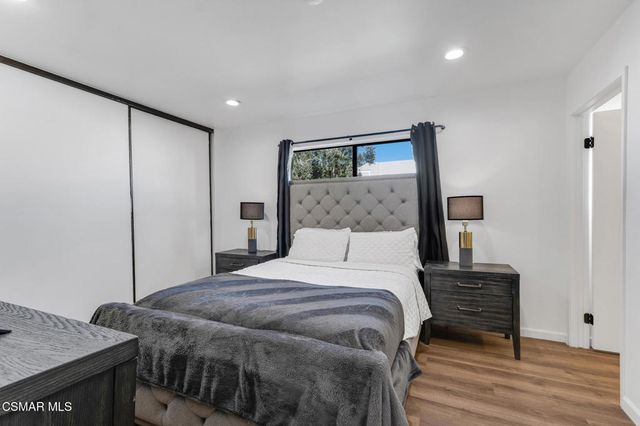 10220 De Soto Avenue 11, Chatsworth, CA 91311