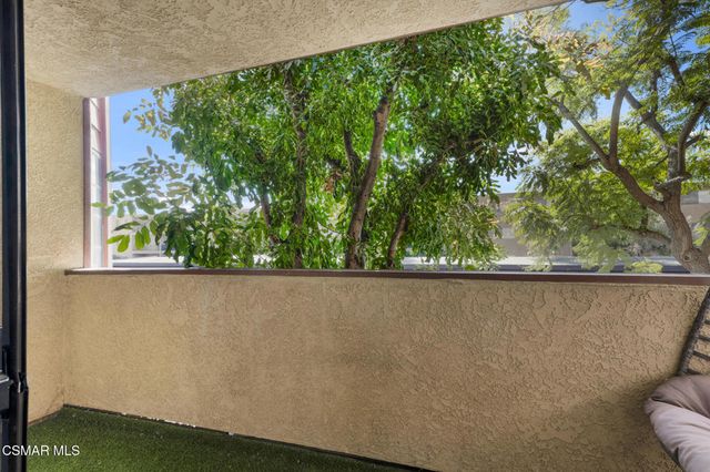 10220 De Soto Avenue 11, Chatsworth, CA 91311