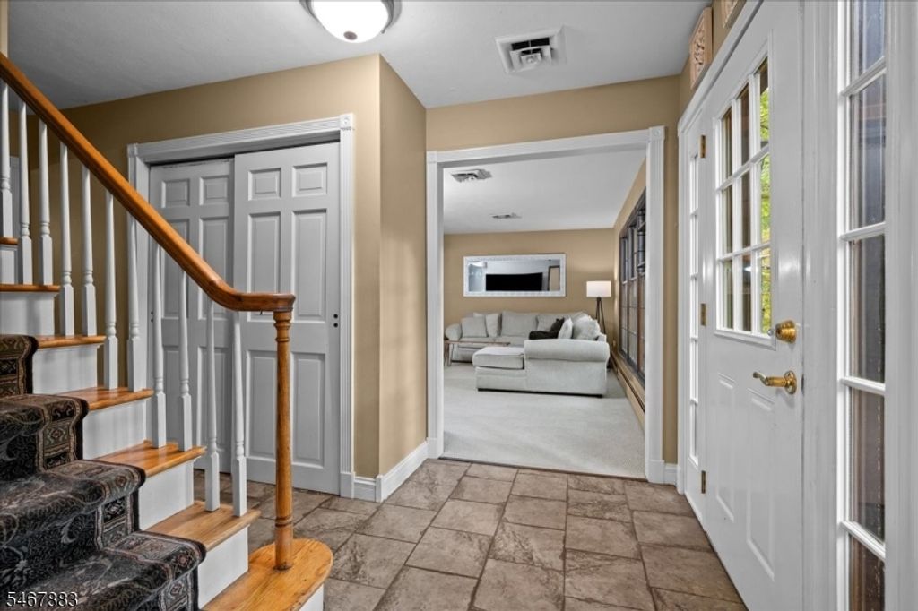 4 Scenic Falls Rd, Washington Twp., NJ 07853 — photo 5