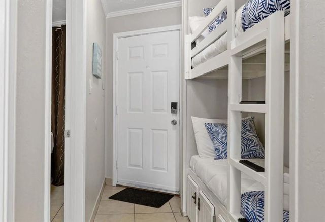 6102 Seawall Boulevard 318, Galveston, TX 77551