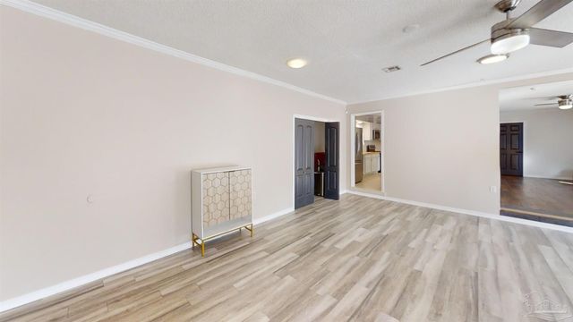 11215 Gulf Beach Hwy, Pensacola, FL 32507