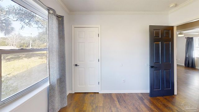 11215 Gulf Beach Hwy, Pensacola, FL 32507