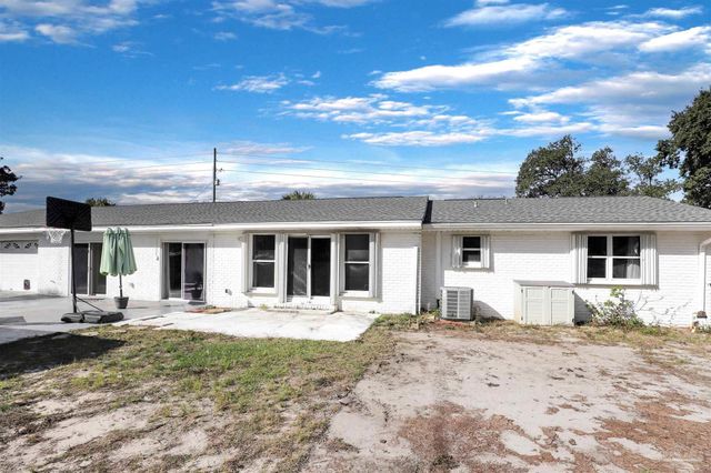 11215 Gulf Beach Hwy, Pensacola, FL 32507