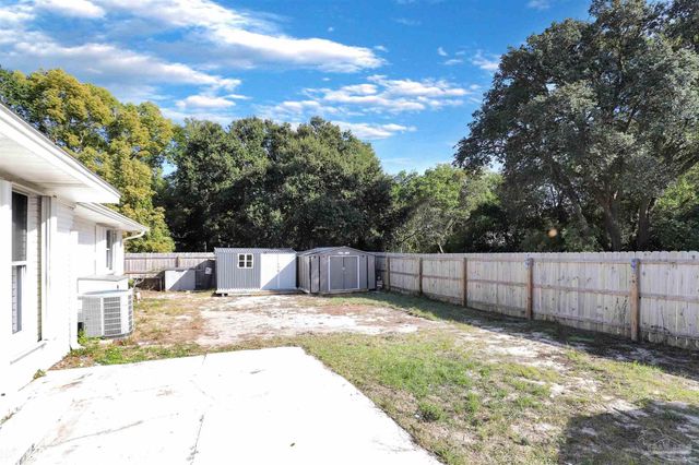 11215 Gulf Beach Hwy, Pensacola, FL 32507