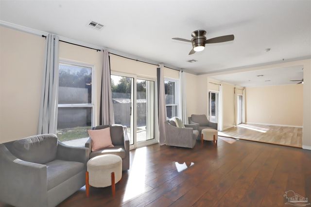 11215 Gulf Beach Hwy, Pensacola, FL 32507