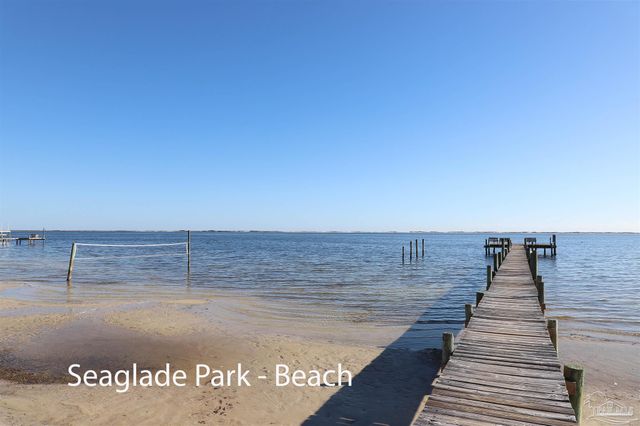 11215 Gulf Beach Hwy, Pensacola, FL 32507