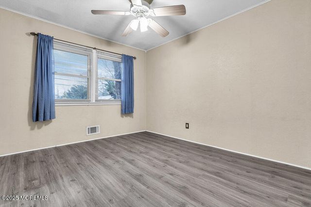 987 Grace Drive, Toms River, NJ 08753