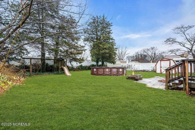 987 Grace Drive, Toms River, NJ 08753