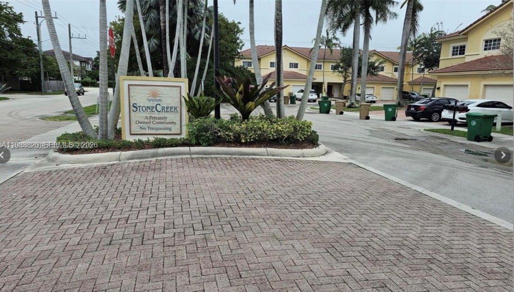 7628 S Stonecreek Cir 7628, Davie, FL 33024