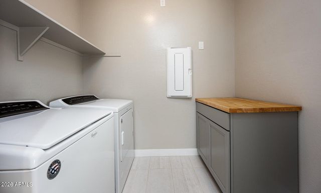 2016 W TROTTER Trail, Phoenix, AZ 85085