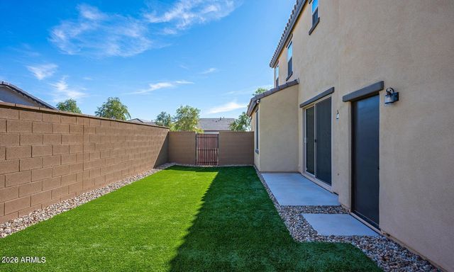 2016 W TROTTER Trail, Phoenix, AZ 85085