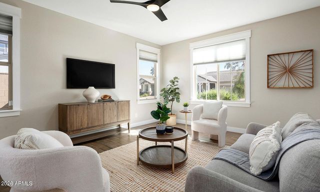 2016 W TROTTER Trail, Phoenix, AZ 85085