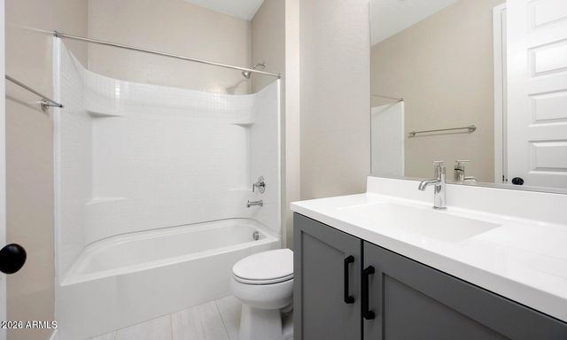 2016 W TROTTER Trail, Phoenix, AZ 85085