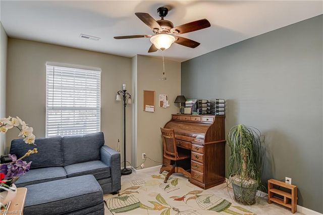 1040 Still Point Drive, Winston-salem, NC 27103