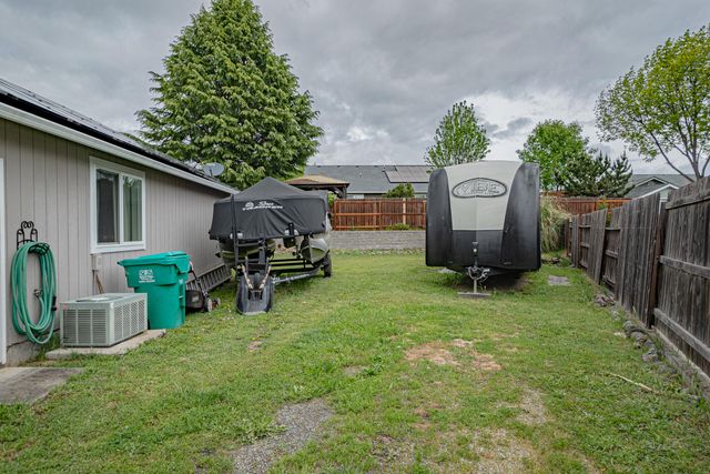 514 Coventry Court, Eagle Point, OR 97524