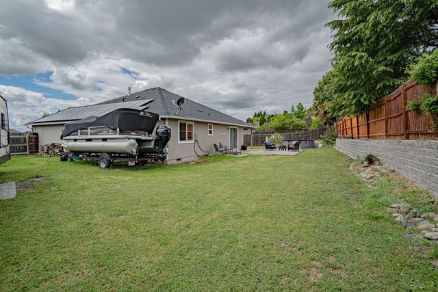 514 Coventry Court, Eagle Point, OR 97524