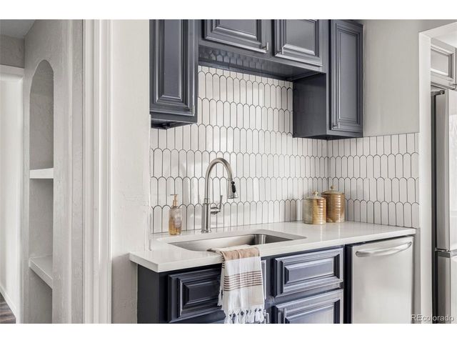 1200 Quebec St, Denver, CO 80220