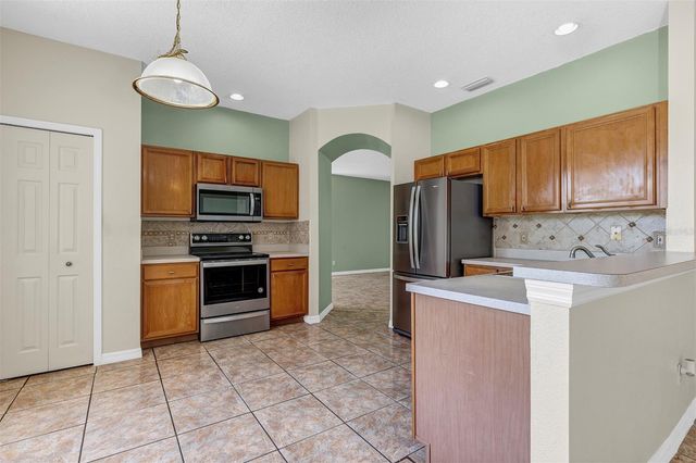 4921 CASA VISTA DRIVE, Orlando, FL 32837