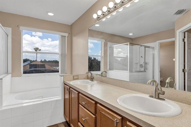 4921 CASA VISTA DRIVE, Orlando, FL 32837