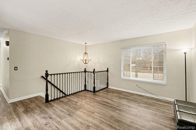 1784 Byron Road, Howell Township, MI 48855