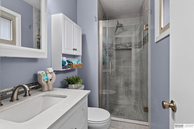 2106 Coventry Drive, Bellevue, NE 68123