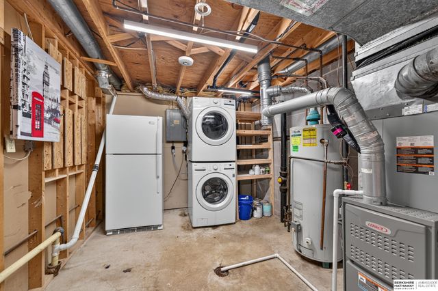 2106 Coventry Drive, Bellevue, NE 68123