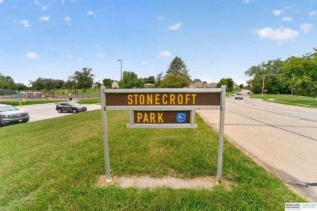 2106 Coventry Drive, Bellevue, NE 68123