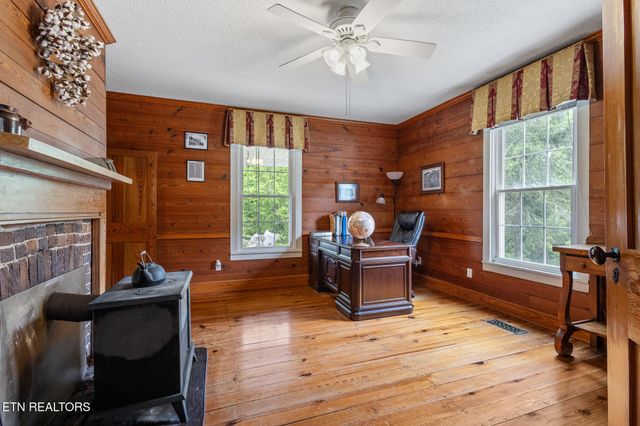 431 County Road 220, Athens, TN 37303