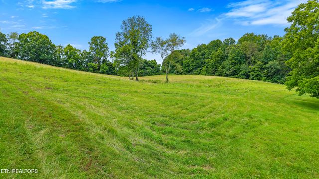 431 County Road 220, Athens, TN 37303