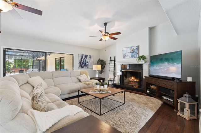201 LIVE OAK LANE, Altamonte Springs, FL 32714