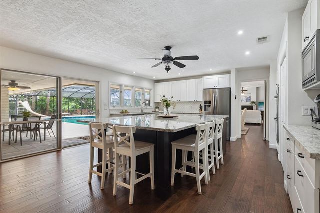 201 LIVE OAK LANE, Altamonte Springs, FL 32714