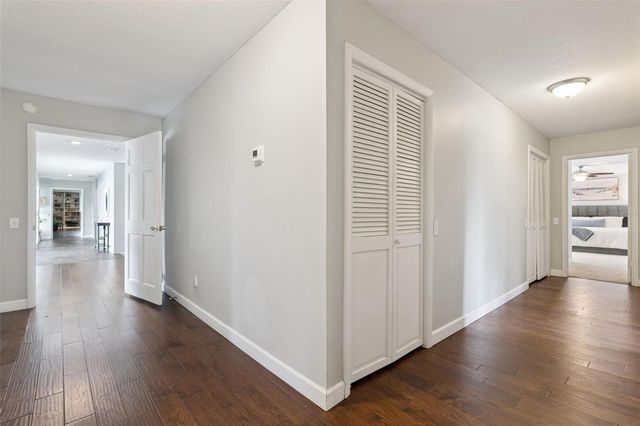 201 LIVE OAK LANE, Altamonte Springs, FL 32714