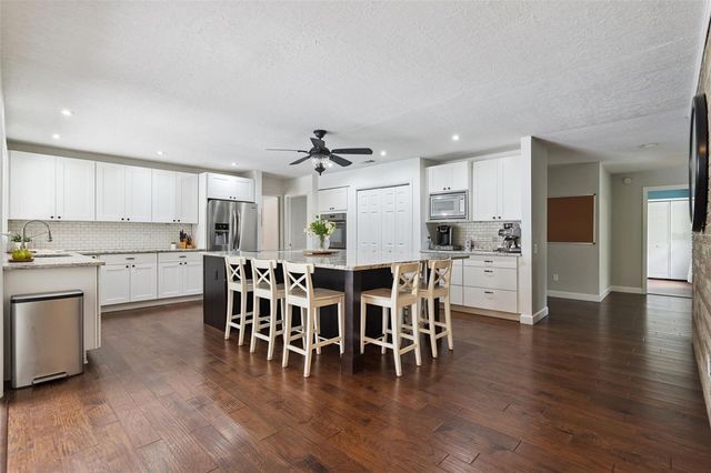201 LIVE OAK LANE, Altamonte Springs, FL 32714