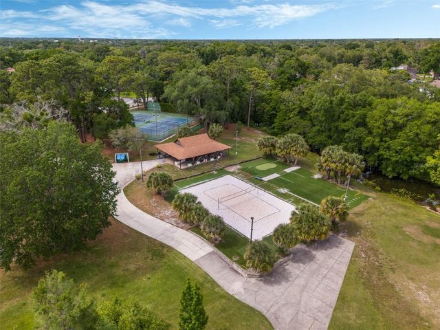 201 LIVE OAK LANE, Altamonte Springs, FL 32714