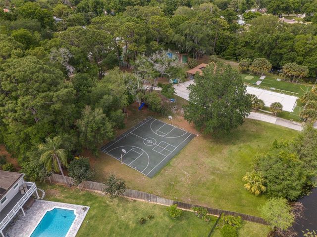 201 LIVE OAK LANE, Altamonte Springs, FL 32714