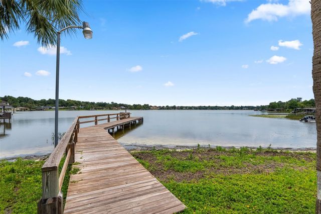 201 LIVE OAK LANE, Altamonte Springs, FL 32714
