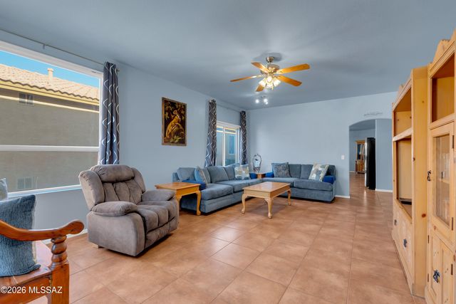 3537 W Camino De Urania, Tucson, AZ 85741