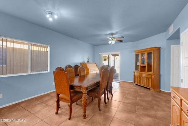 3537 W Camino De Urania, Tucson, AZ 85741