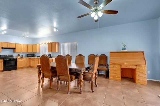 3537 W Camino De Urania, Tucson, AZ 85741