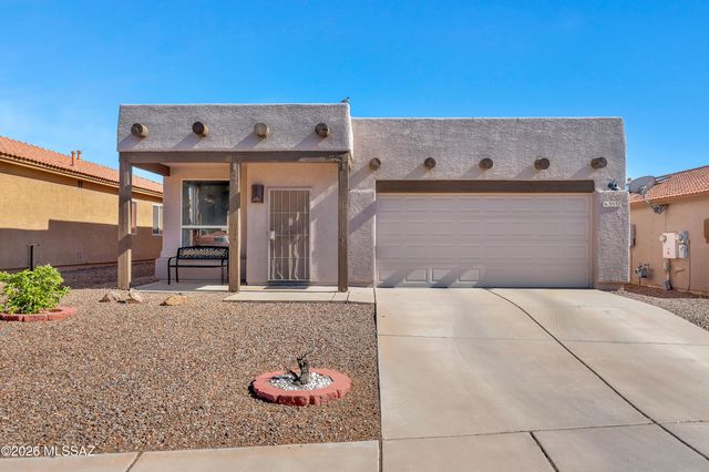 3537 W Camino De Urania, Tucson, AZ 85741