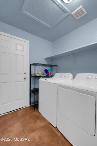 3537 W Camino De Urania, Tucson, AZ 85741