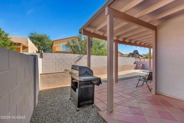 3537 W Camino De Urania, Tucson, AZ 85741