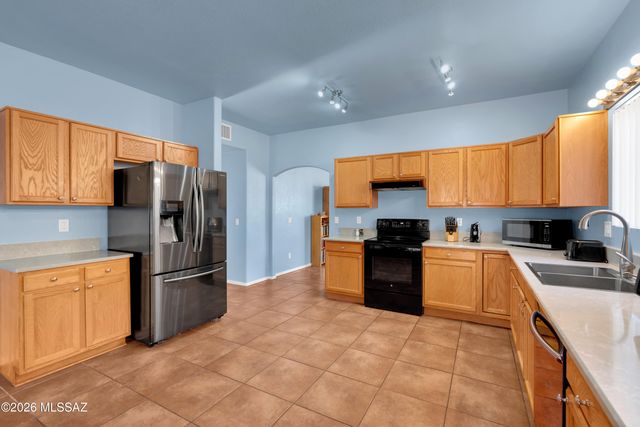 3537 W Camino De Urania, Tucson, AZ 85741
