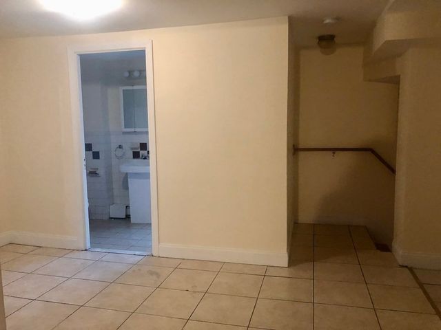 15 4th Street, Lowell, MA 01850